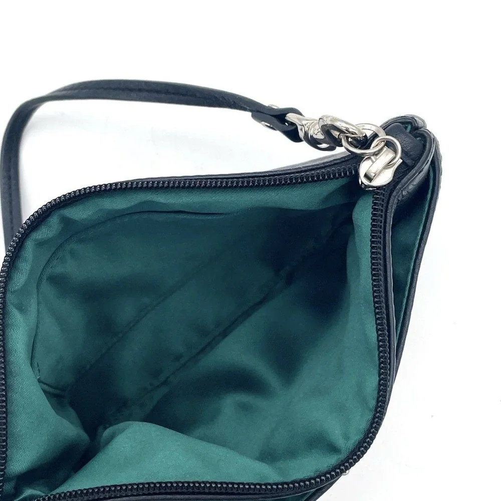 Coach Women's Chelsea Turnlock Pebble Leather Wristlet Black Silver Hardware